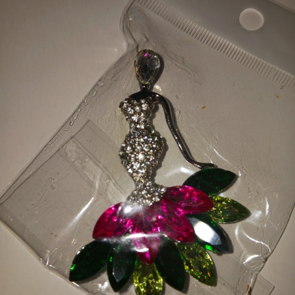 Beautiful lady brooch